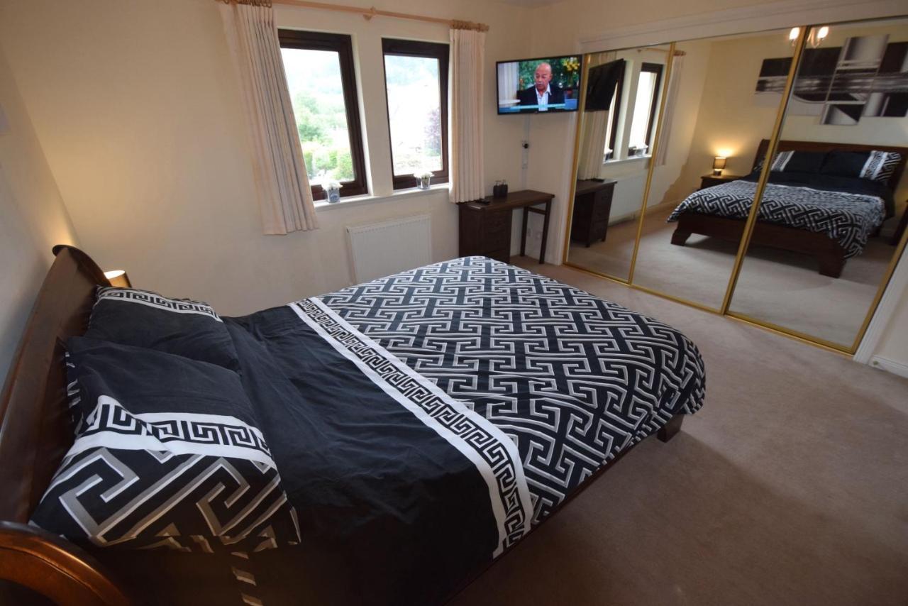 Ridgeview Villa - Partial Loch View Лохгойлхед Екстериор снимка
